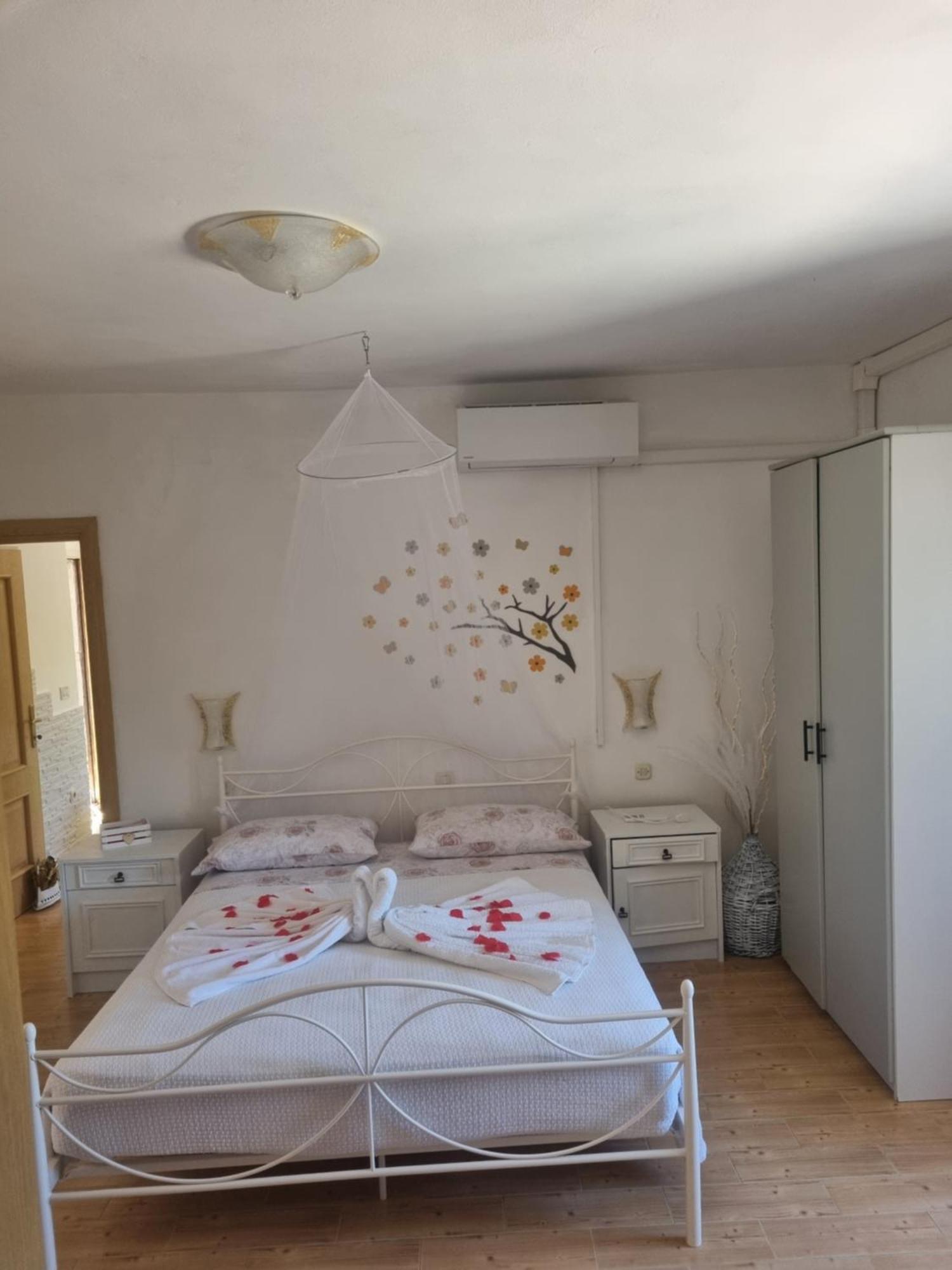 Apartmani Milenko Lubenice Extérieur photo